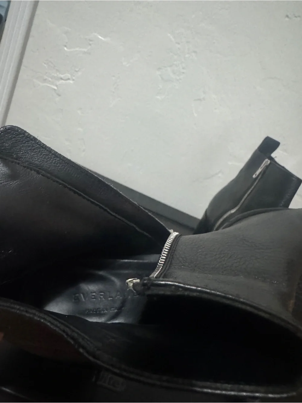 Everlane Black Leather Pointed Ankle Booties with Side Zip